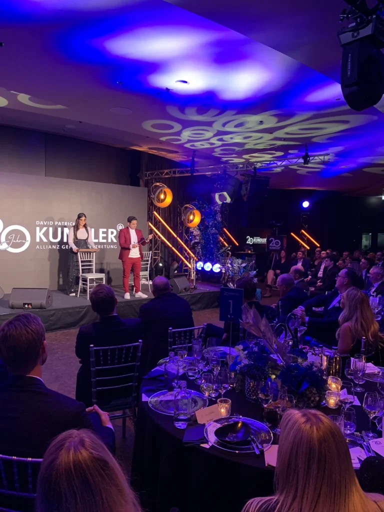 Marom Mor performing on an international gala stage