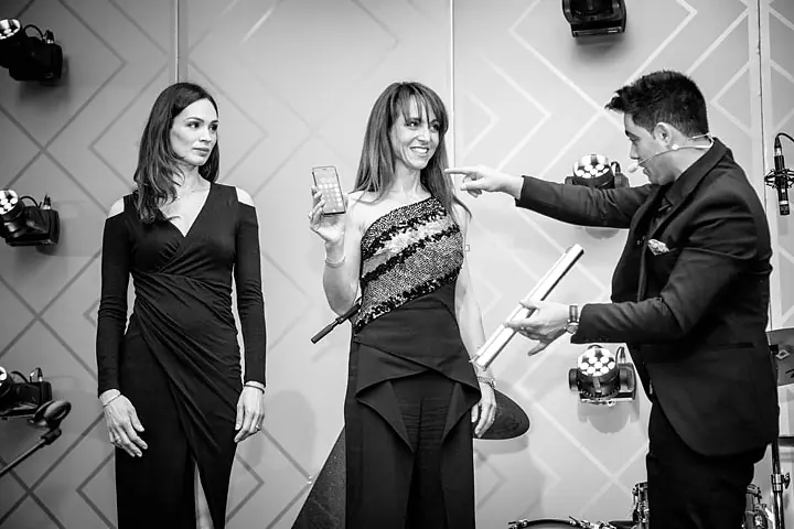 Marom Mor performing at a private gala in London