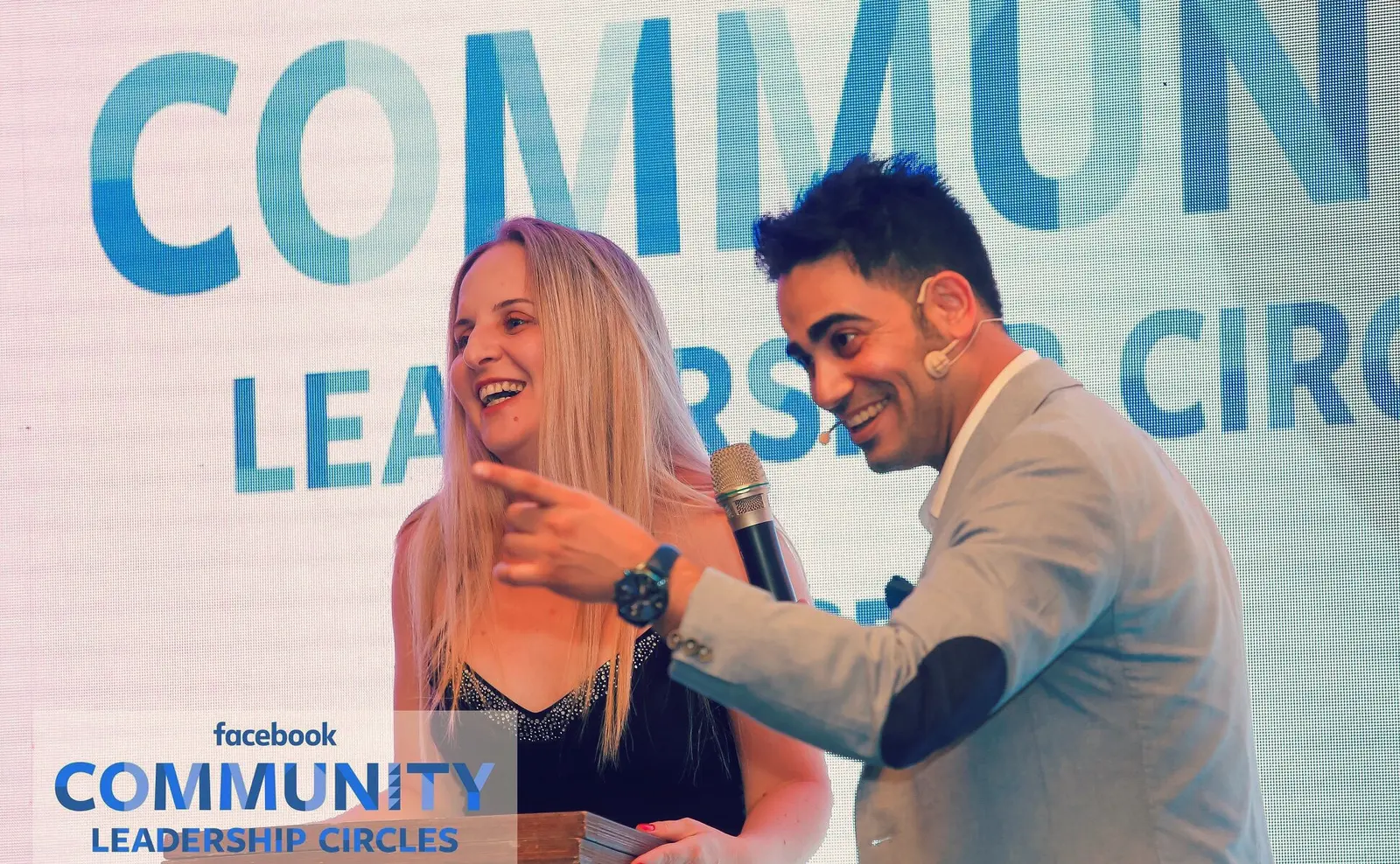 Marom Mor performing at a Facebook Community Leaders event
