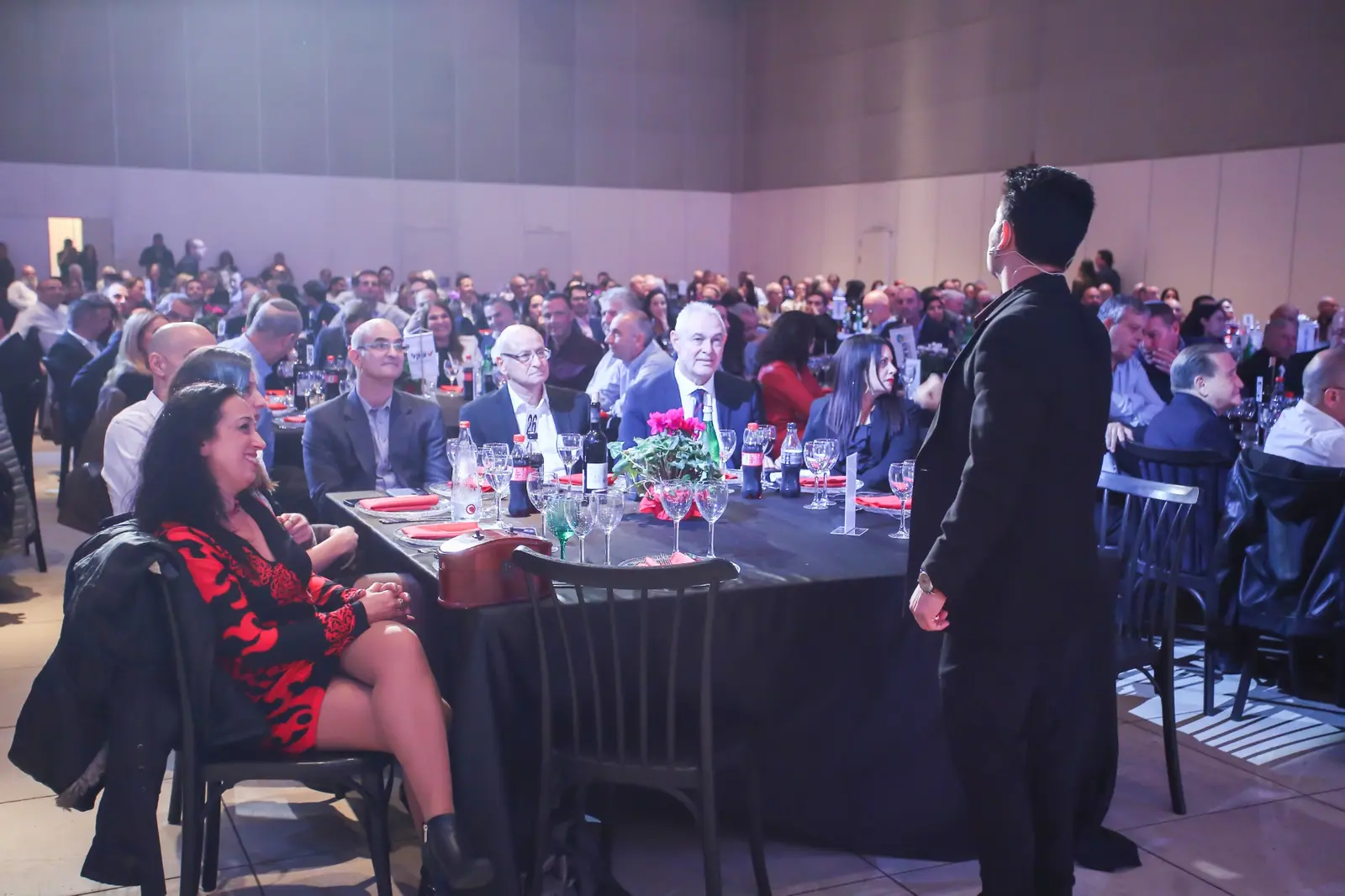Marom Mor performing for an international conference audience
